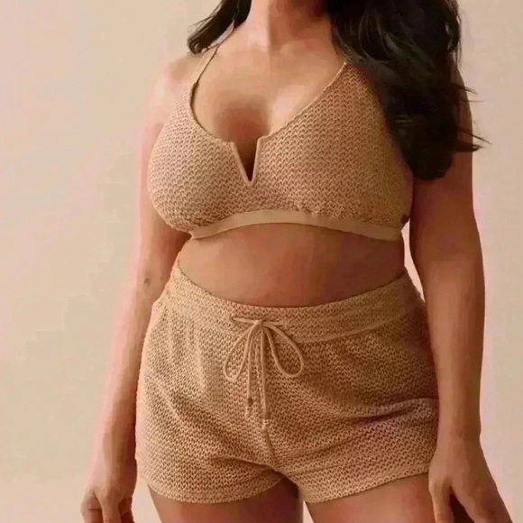 La Vie En Rose Crochet Swim Short, size XL, nude/beige, mid to high-rise. - Picture 9 of 12